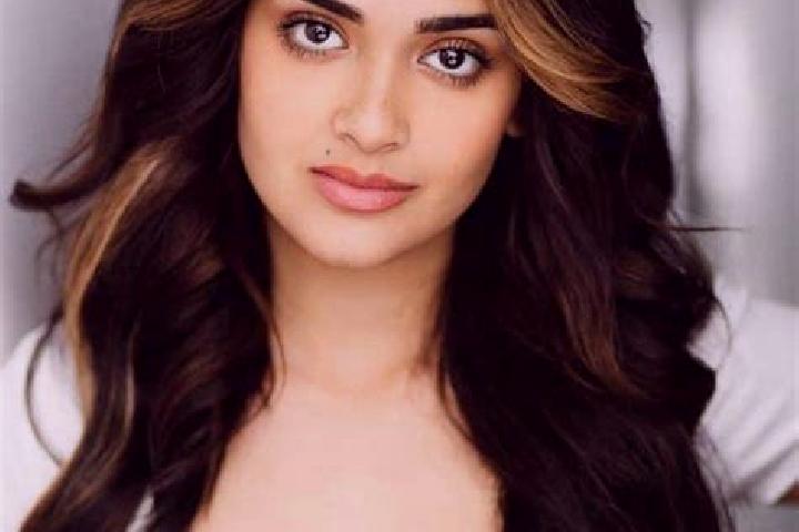 Sofia, 20 — Escort in Namak Chal, Iran