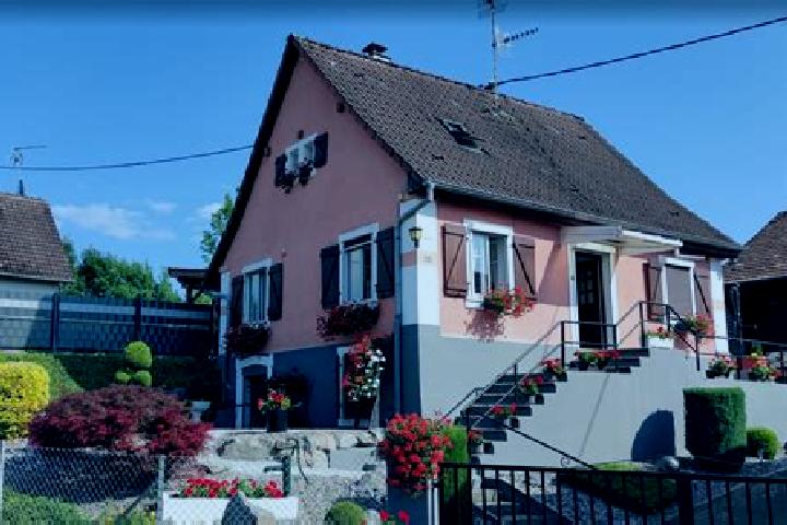 Sofia, 20 — Escort in Steinbrunn-le-Haut, France
