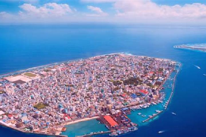 Sofia, 20 — Escort in Vilufushi, Maldives