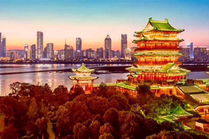 Sofia, 20 — Escort in Yichun, China