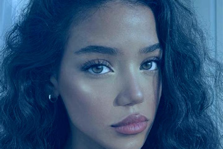 Sofia, 21, a black brown-eyed caucasian companion based in Estacion Wadley. Offering Deep French Kissing, Prostate Massage, 69. Available for incall and outc...