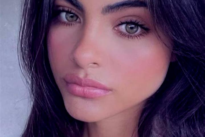 Sofia, 21, a brunette green-eyed european companion based in Mogan. Offering Erotic Massage, Roleplay, A-Level, Party Girl. Available for incall and outcall,...