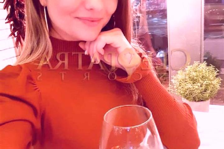 Sofia, 21, a red brown-eyed indian companion based in Beausejour. Offering Party Girl, Domination, Fetish, Overnight, Striptease. Available for incall and ou...