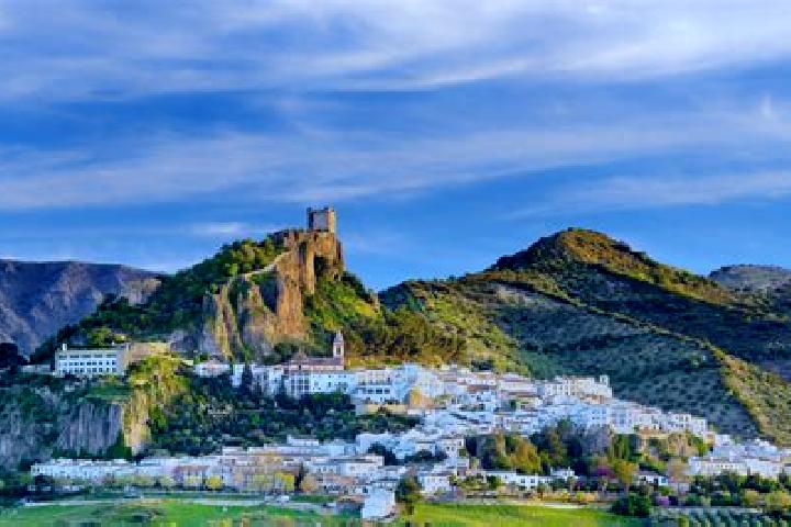 Sofia, 21 — Escort in Riocavado de la Sierra, Spain