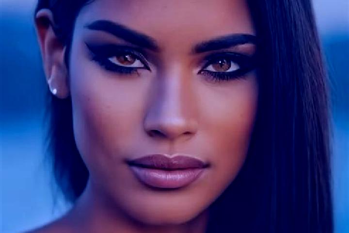 Sofia, 22, a black brown-eyed latina companion based in Bozoum. Offering Couples, OWO, BDSM, Tantra. Available for incall and outcall, day and evening dates.