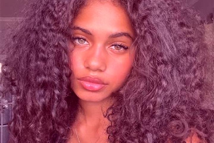 Sofia, 22, a black grey-eyed ebony companion based in Trins. Offering BDSM, Massage, Fetish, 69. Available for incall and outcall, day and evening dates.