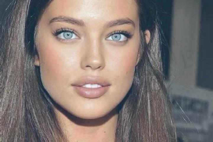 Sofia, 22, a chestnut blue-eyed mediterranean companion based in Campo Rico. Offering Party Girl, GFE, OWO, Girlfriend Experience, BDSM. Available for incall...