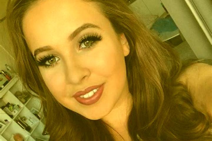 Sofia, 22, a chestnut grey-eyed ebony companion based in Cabanas de Ebro. Offering Party Girl, A-Level, Duos, Prostate Massage. Available for incall and outc...