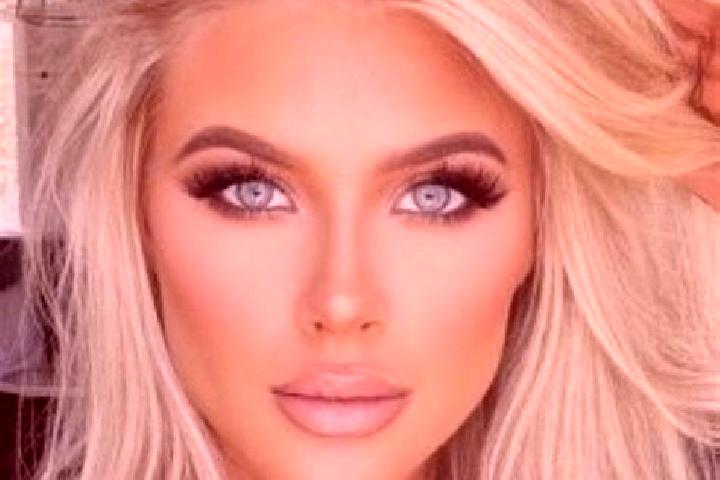 Sofia, 22, a platinum blonde blue-eyed ebony companion based in Piasco. Offering Girlfriend Experience, Striptease, Duos, BDSM, Travel Companion. Available f...