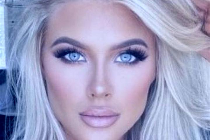 Sofia, 22, a platinum blonde grey-eyed mediterranean companion based in Heihe. Offering OWO, Massage, Striptease, Girlfriend Experience. Available for incall...