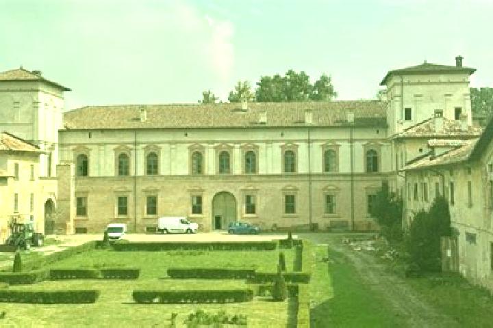 Sofia, 22 — Escort in Castelletto di Branduzzo, Italy