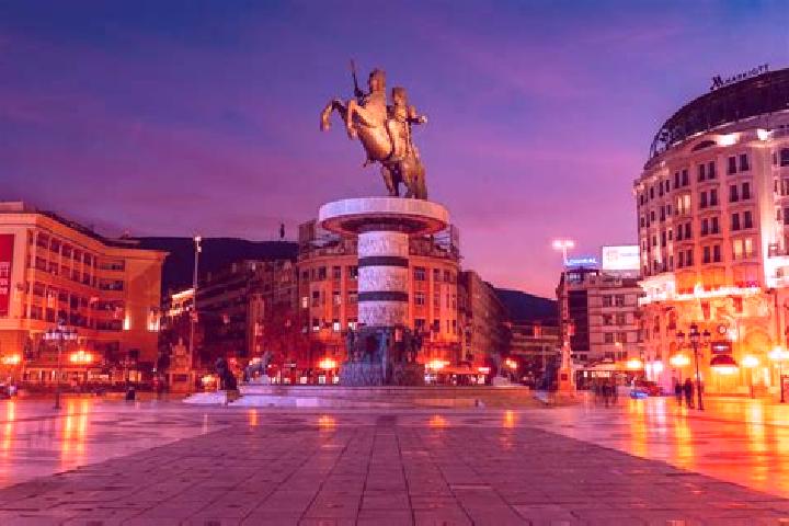 Sofia, 22 — Escort in Neraste, North Macedonia