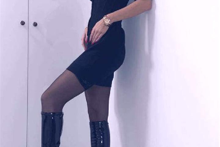 Sofia, 23, a black brown-eyed caucasian companion based in York. Offering Striptease, GFE, Tantra. Available for incall and outcall, overnight bookings avail...