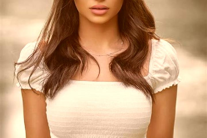 Sofia, 23, a brunette brown-eyed caribbean companion based in Topa. Offering Dinner Date, Travel Companion, Couples. Available for incall and outcall, overni...