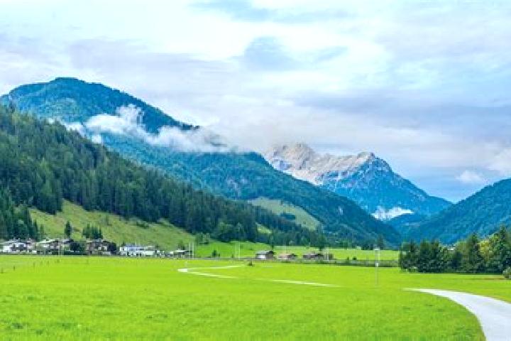 Sofia, 23 — Escort in Hochfilzen, Austria