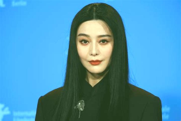 Sofia, 23 — Escort in Lanfang, China