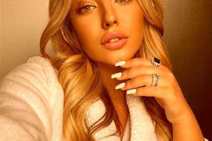 Sofia, 23 — Escort in Rocquemont, France