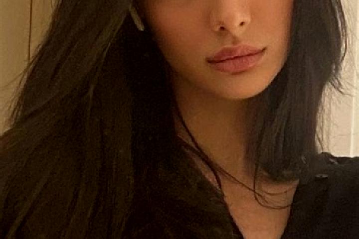 Sofia, 24, a black dark-eyed middle eastern companion based in Renningers. Offering Girlfriend Experience, Massage, Overnight, Roleplay, Duos. Available for ...