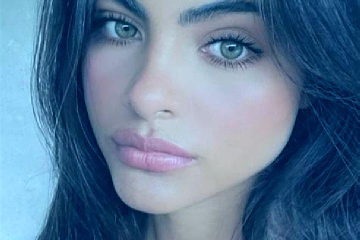 Sofia, 24, a brunette hazel-eyed latina companion based in Otrabanda. Offering Tantra, Fetish, Domination, Dinner Date. Available for incall and outcall, ove...