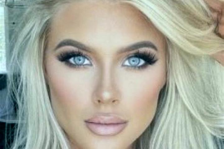 Sofia, 24, a platinum blonde green-eyed indian companion based in Bacabeira. Offering Dinner Date, Fetish, Party Girl, OWO. Available for incall and outcall,...