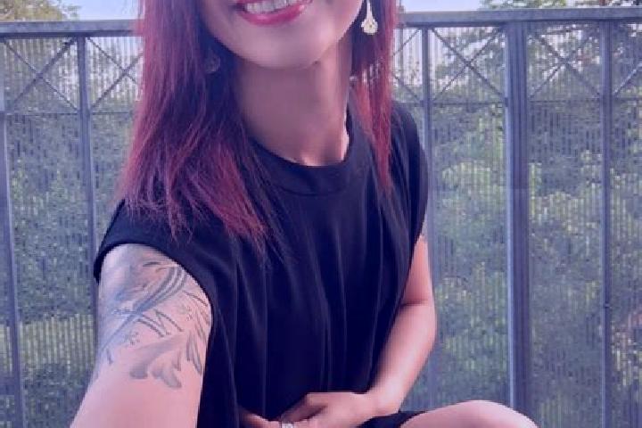Sofia, 24 — Escort in Mours-Saint-Eusebe, France