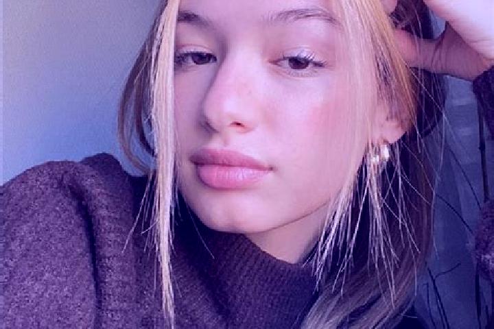Sofia, 25, a blonde brown-eyed mixed companion based in Ou Krasar. Offering OWO, Deep French Kissing, 69, Domination, Dinner Date. Available for incall and o...