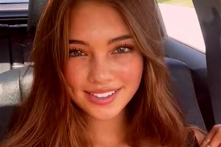 Sofia, 25, a brunette grey-eyed caribbean companion based in Wantian. Offering Party Girl, A-Level, Girlfriend Experience, Duos, Deep French Kissing. Availab...