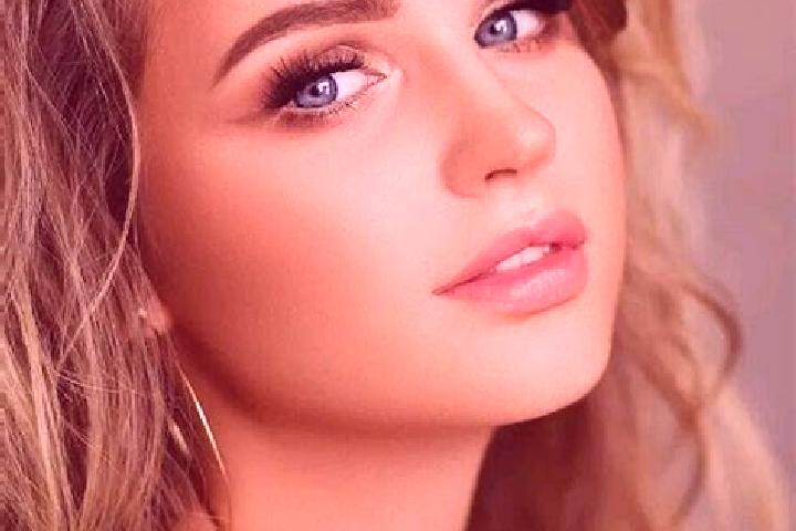 Sofia, 25, a dark blonde blue-eyed mediterranean companion based in Melsbroek. Offering Massage, Domination, Couples. Available for incall and outcall, day a...