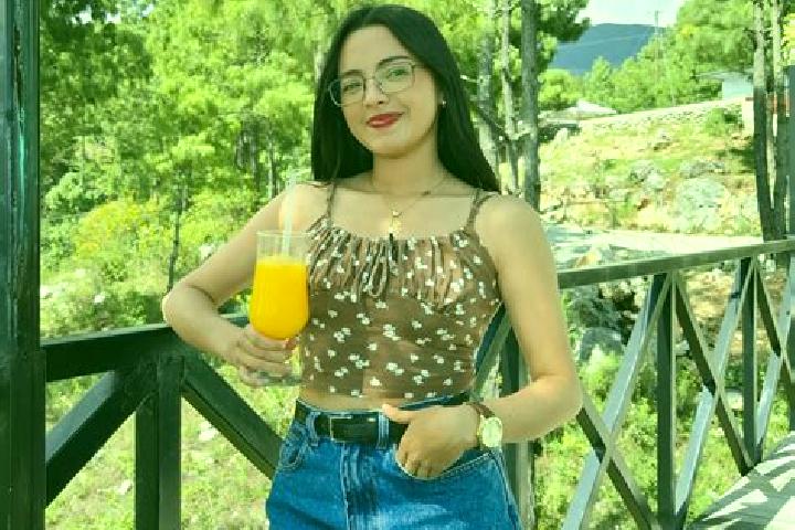 Sofia, 25 — Escort in Chiantla, Guatemala