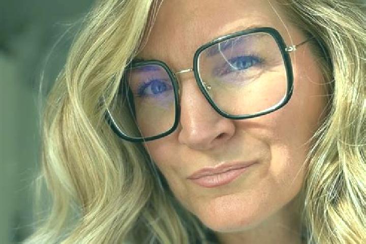 Sofia, 25 — Escort in Strahlungen, Germany