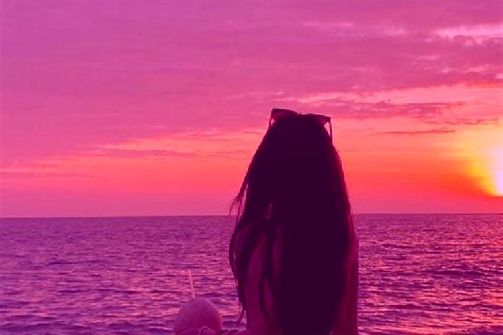 Sofia, 25 — Escort in Sunset Beach, United States