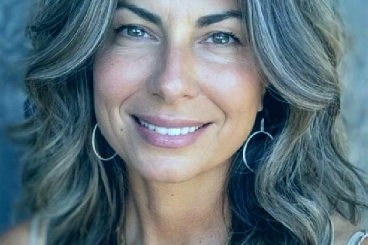 Sofia, 26, a brunette grey-eyed latina companion based in Posic. Offering 69, Massage, Roleplay, Couples. Available for incall and outcall, day and evening d...