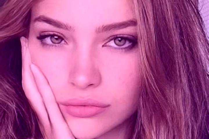 Sofia, 26, a brunette hazel-eyed caribbean companion based in Saillat-sur-Vienne. Offering Party Girl, A-Level, Roleplay, BDSM. Available for incall and outc...
