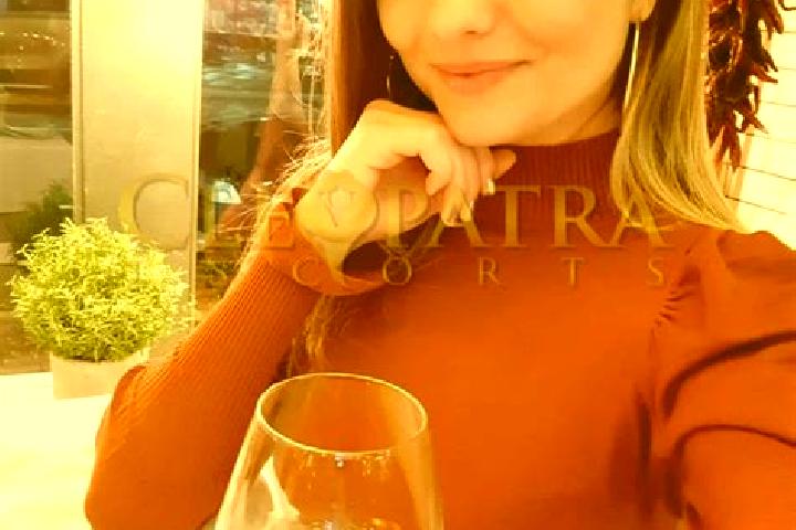 Sofia, 26, a dark blonde grey-eyed mixed companion based in Jardines de San Sebastian. Offering Dinner Date, Erotic Massage, OWO. Available for incall and ou...
