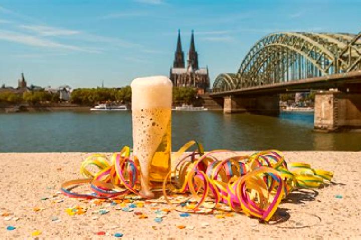 Sofia, 26 — Escort in Camburg, Germany