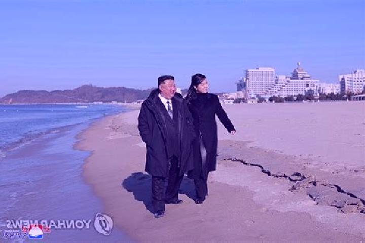 Sofia, 26 — Escort in Chasong, North Korea