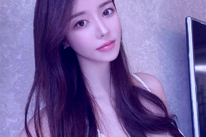 Sofia, 26 — Escort in Diaoguan, China