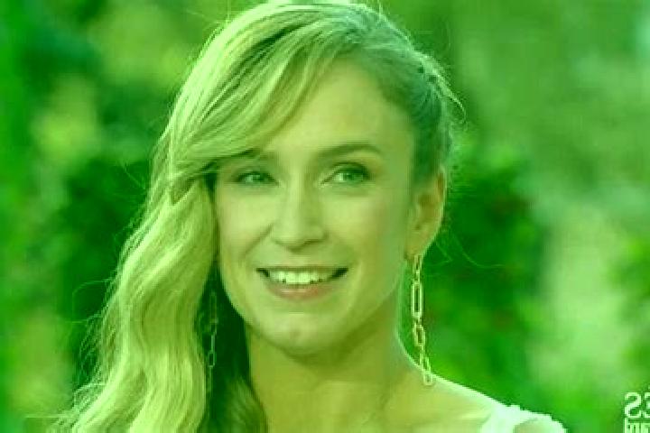 Sofia, 26 — Escort in Fournival, France