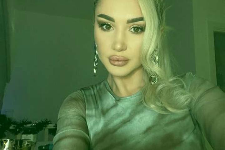 Sofia, 27, a blonde amber-eyed caucasian companion based in Lumding Railway Colony. Offering Tantra, Fetish, Girlfriend Experience, BDSM. Available for incal...