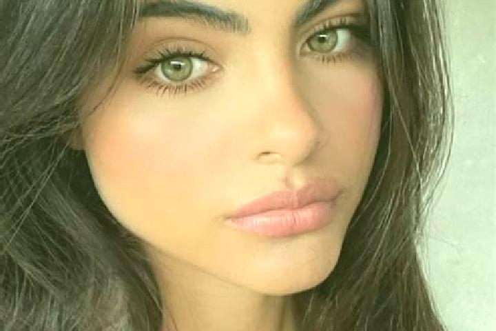 Sofia, 27, a red dark-eyed indian companion based in Petrichanka. Offering BDSM, Dinner Date, Domination, Prostate Massage, CIM. Available for incall and out...