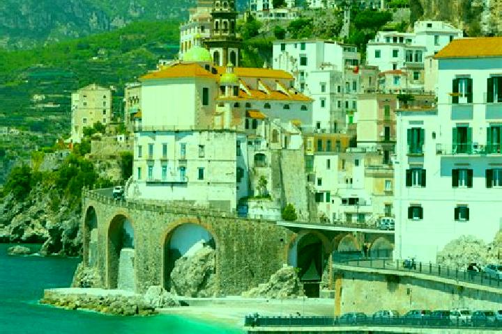 Sofia, 27 — Escort in Viano, Italy