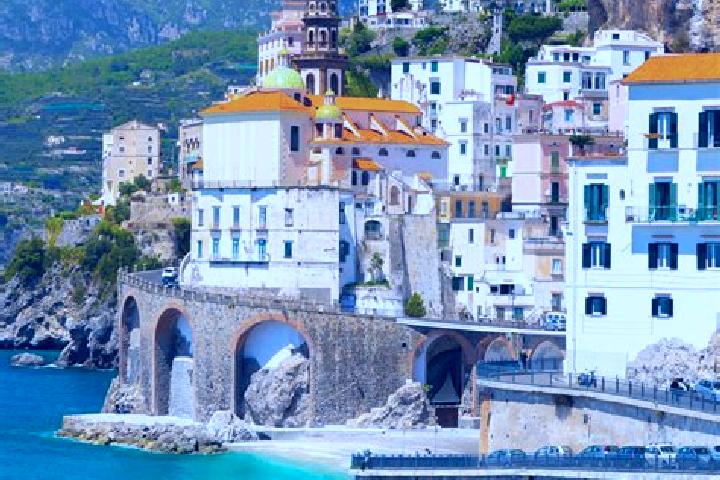 Sofia, 27 — Escort in Zenevredo, Italy