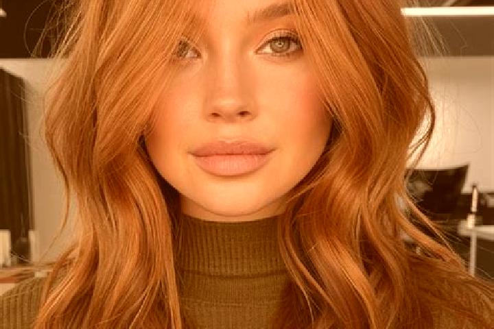 Sofia, 28, a auburn grey-eyed caucasian companion based in Vanj. Offering Girlfriend Experience, A-Level, Couples, Domination. Available for incall and outca...