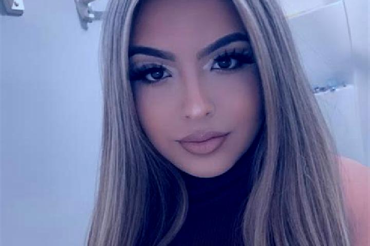 Sofia, 28, a blonde amber-eyed latina companion based in Baoyan. Offering Domination, Tantra, Dinner Date, Prostate Massage. Available for incall and outcall...