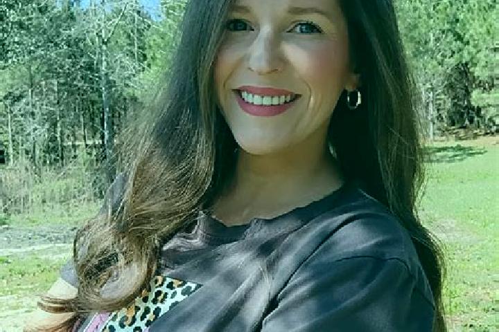 Sofia, 28 — Escort in Foxworth, United States