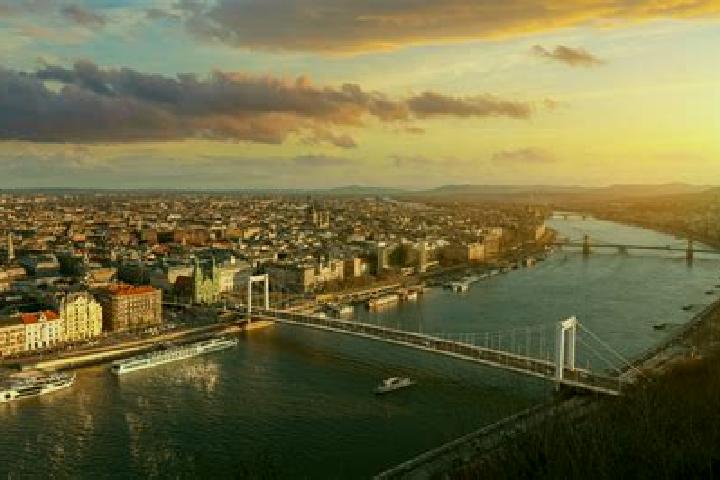 Sofia, 28 — Escort in Gyula, Hungary