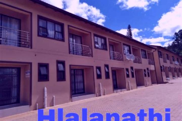 Sofia, 28 — Escort in Hlalanathi, South Africa