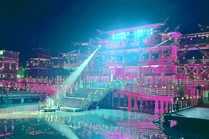 Sofia, 28 — Escort in Zhongxian, China