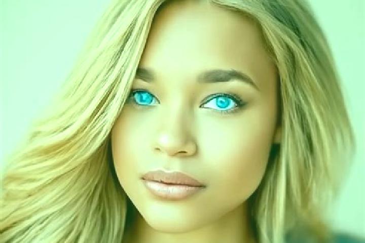 Sofia, 29, a dark blonde blue-eyed latina companion based in Snelrewaard. Offering Massage, 69, Girlfriend Experience. Available for incall and outcall, over...