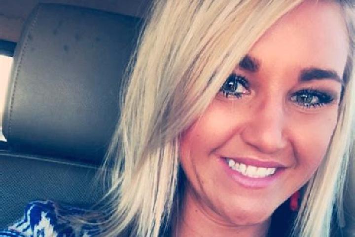 Sofia, 29 — Escort in Blakely, United States